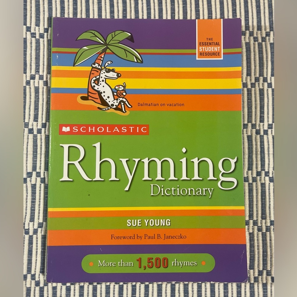 Scholastic Rhyming Dictionary 249 Pages